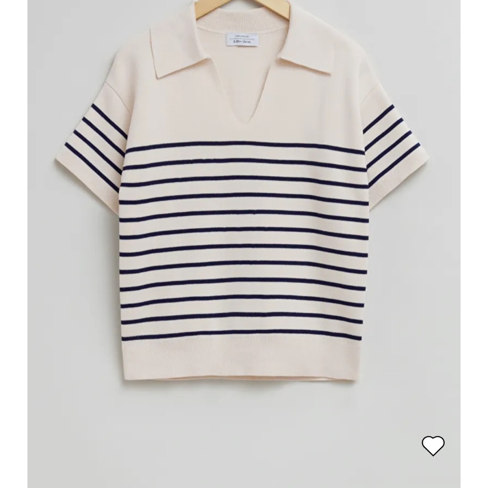 NWT Open collar short sleeve sweater